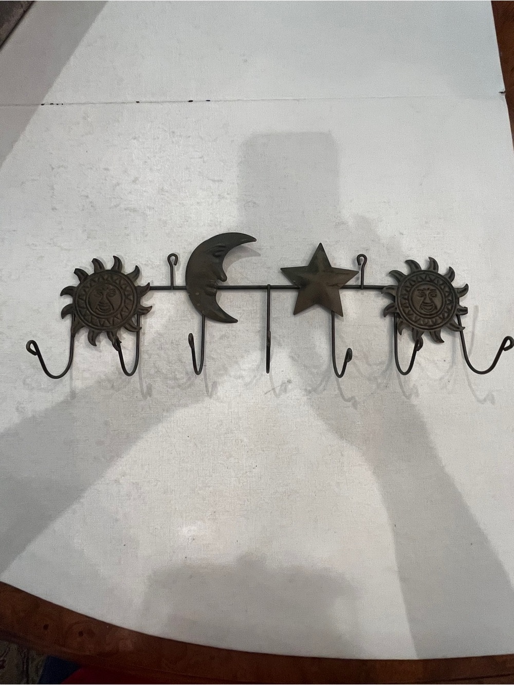 Vintage Sun, Moon & Star Metal Wall Hook Rack. Classic 90s mystical vibes!
